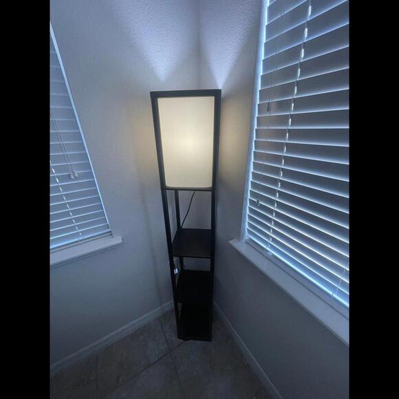 Modern Floor Lamp with ShelvesBlack